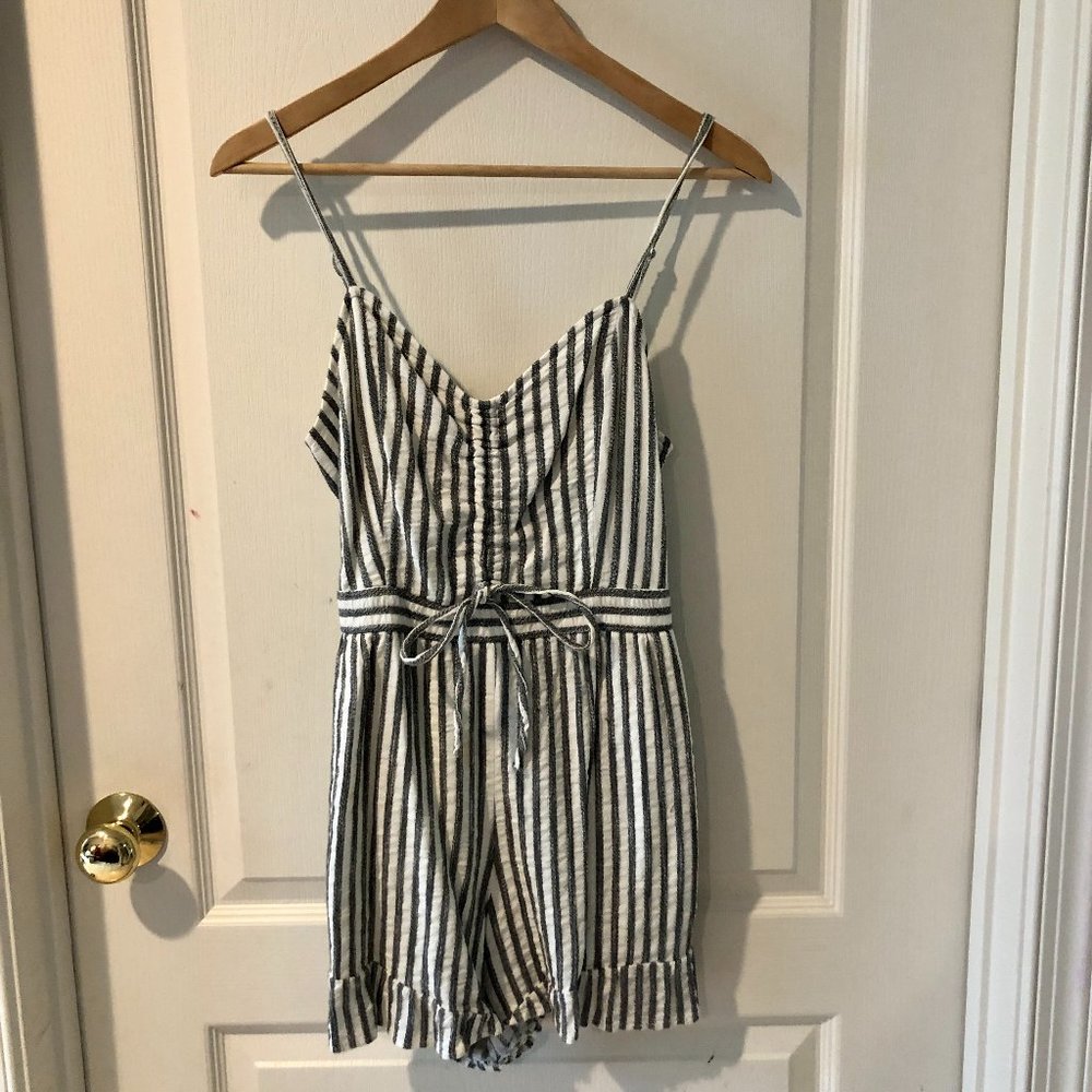 American Eagle Seersucker Striped Romper